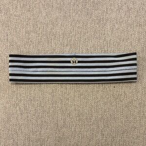 lululemon athletica Striped Black and light purple Headband